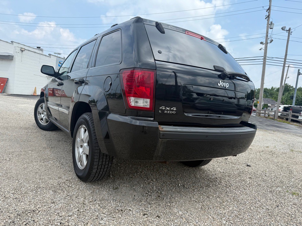2010 Jeep Grand Cherokee Image 8