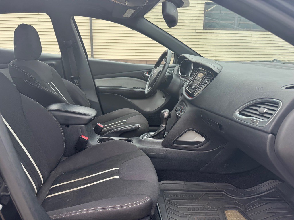 2014 Dodge Dart Image 10