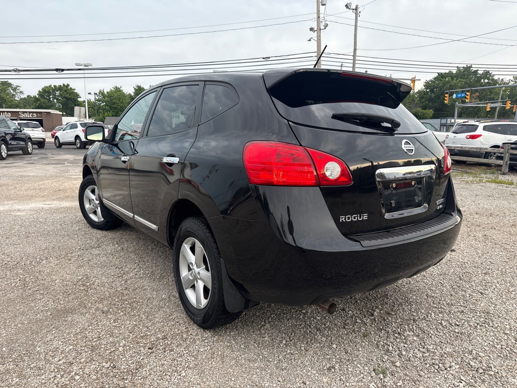 2012 Nissan Rogue Image 8