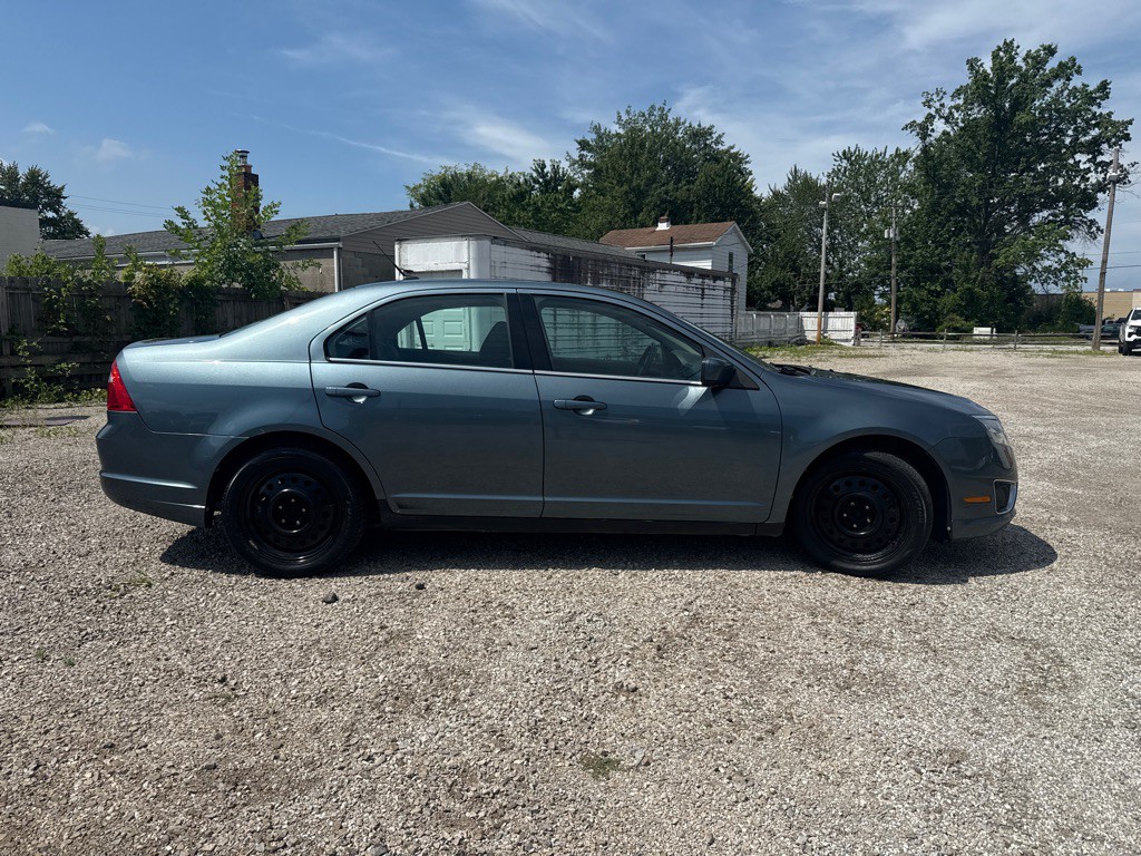 2011 Ford Fusion Image 4
