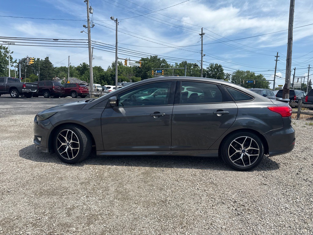 2015 Ford Focus Image 5
