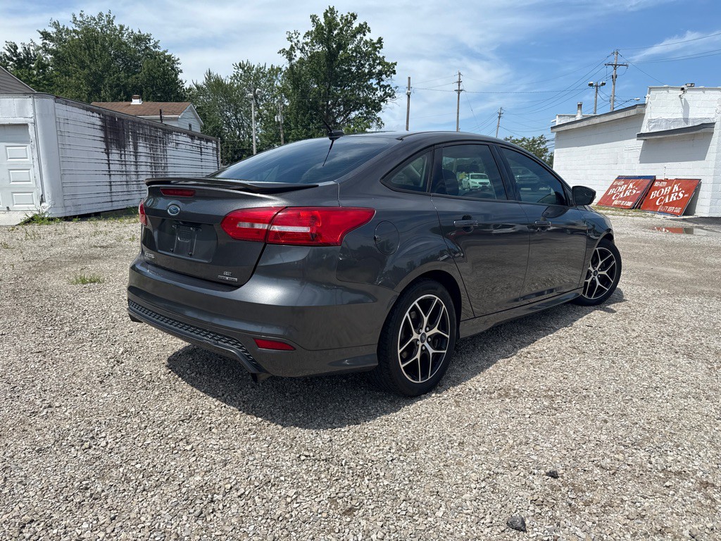 2015 Ford Focus Image 6