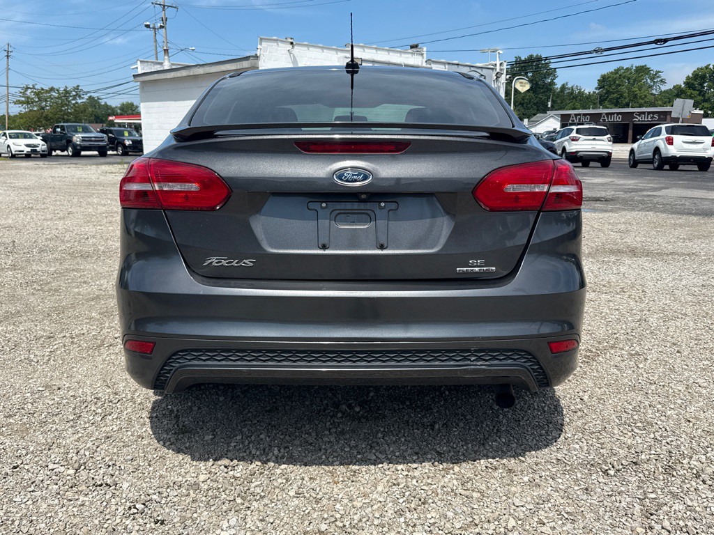 2015 Ford Focus Image 7