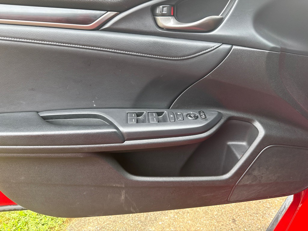 2021 Honda Civic Image 17