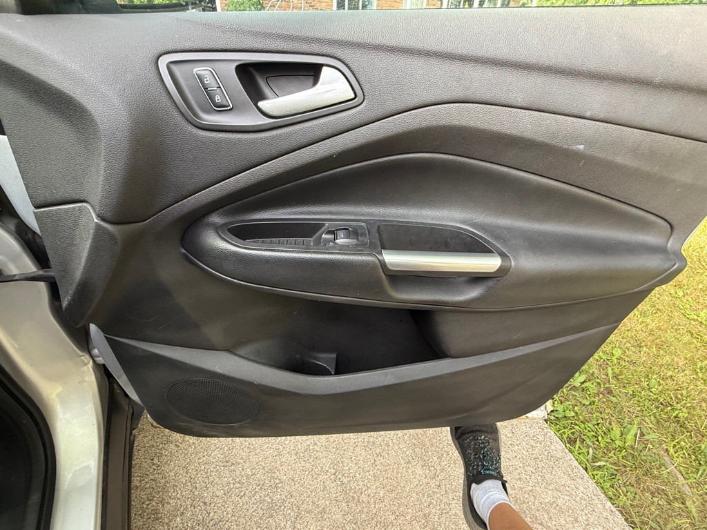 2015 Ford Escape Image 26