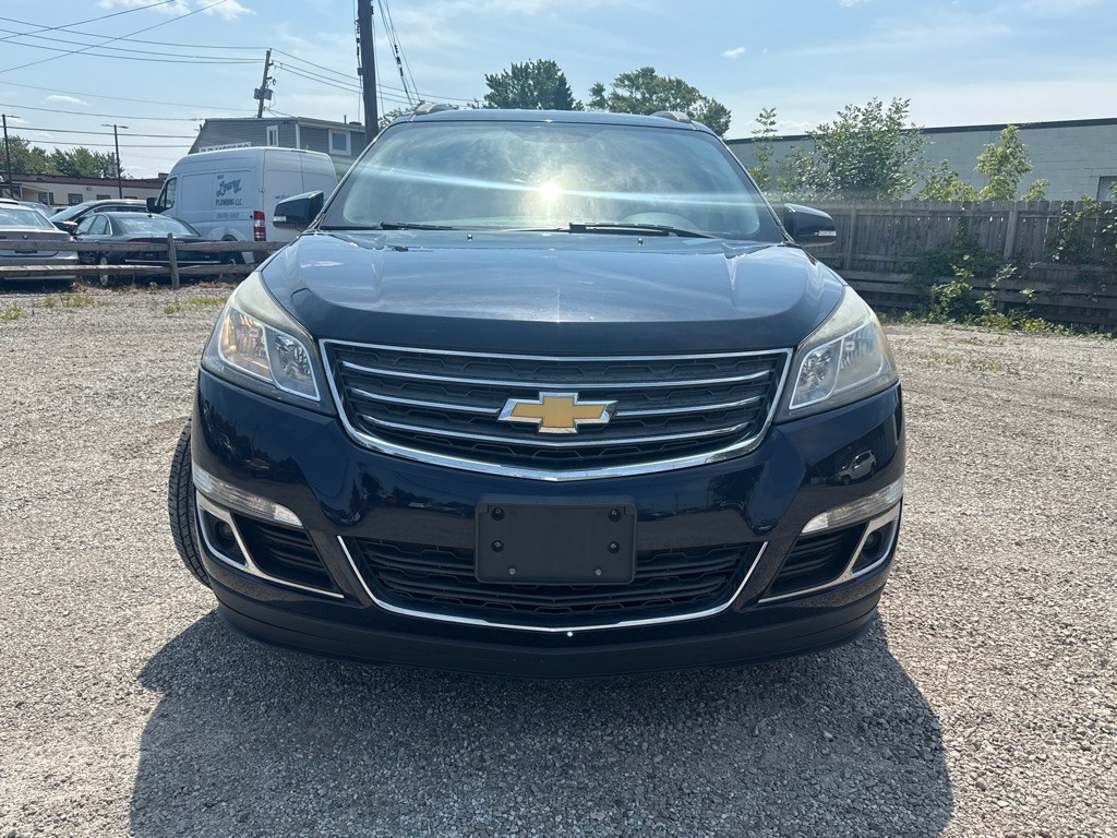 2016 Chevrolet Traverse Image 2
