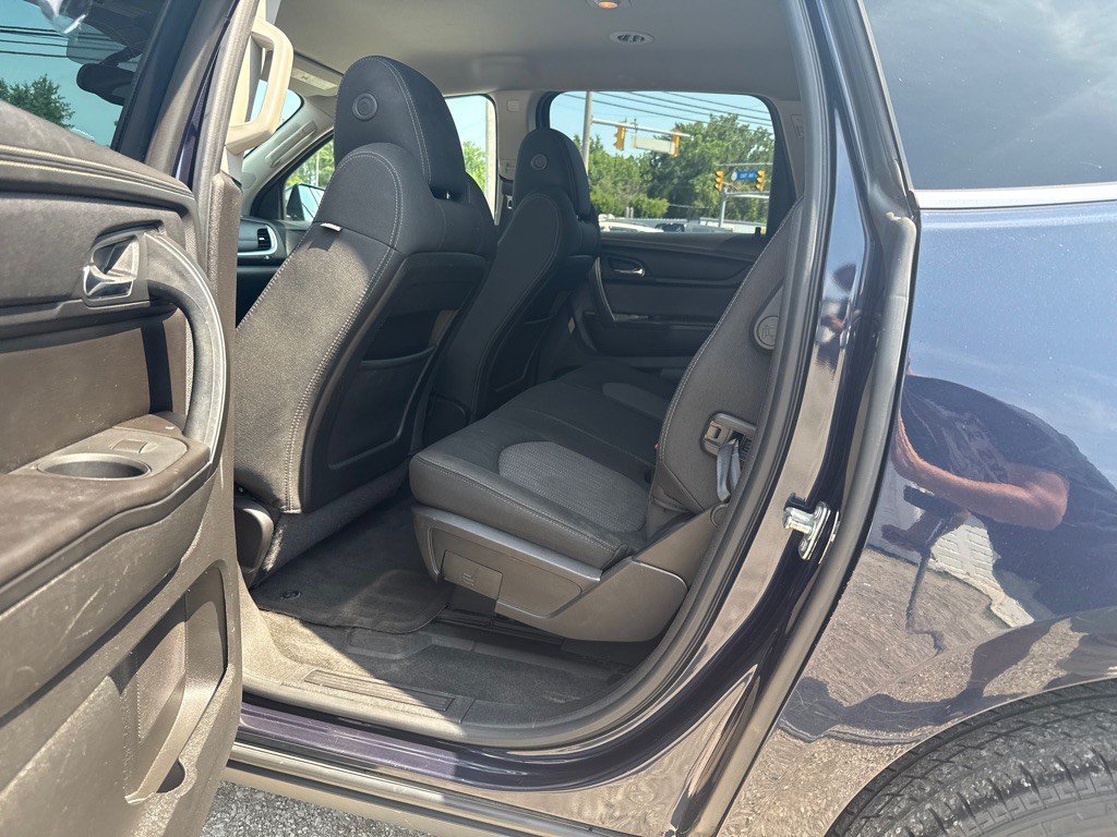 2016 Chevrolet Traverse Image 12