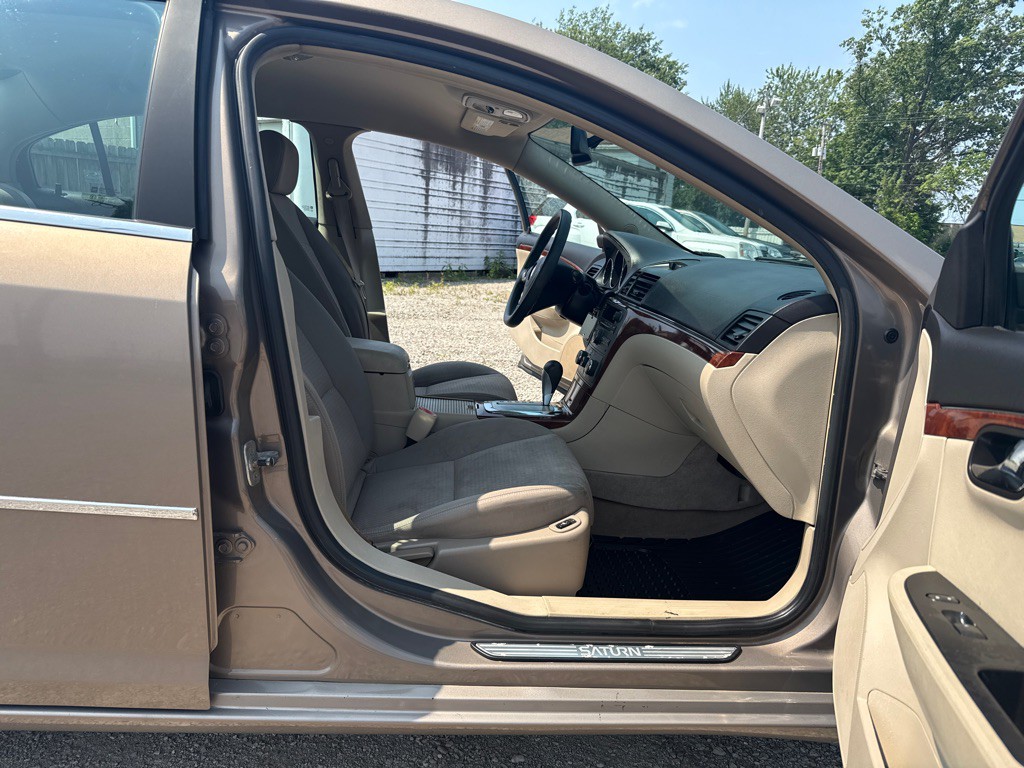 2007 Saturn Aura Image 11