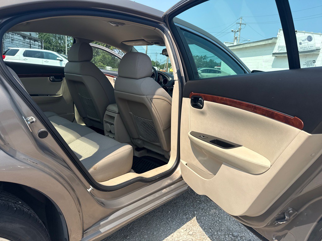 2007 Saturn Aura Image 13