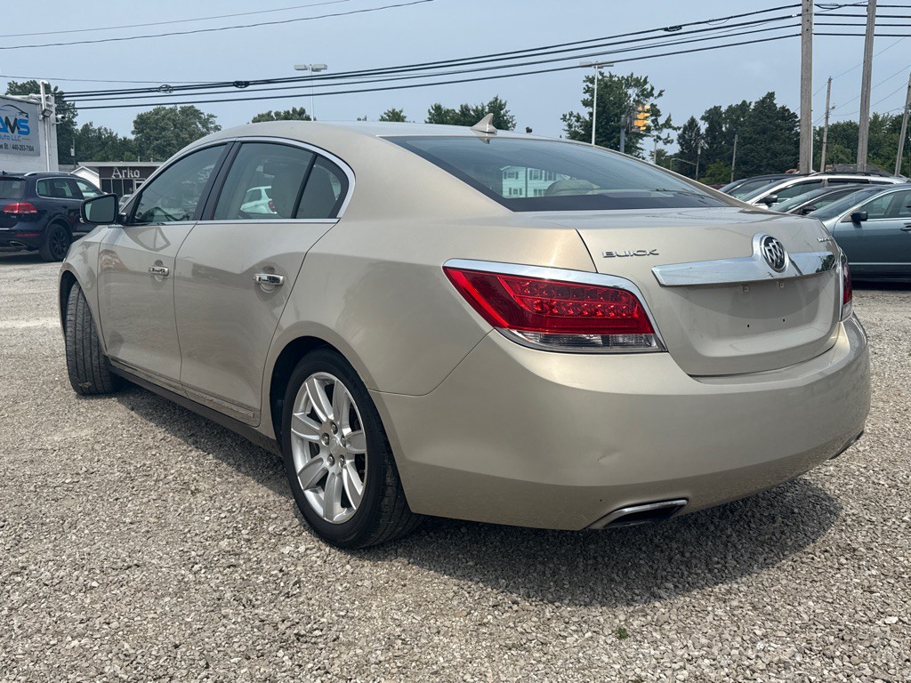 2012 Buick Lacrosse Image 8