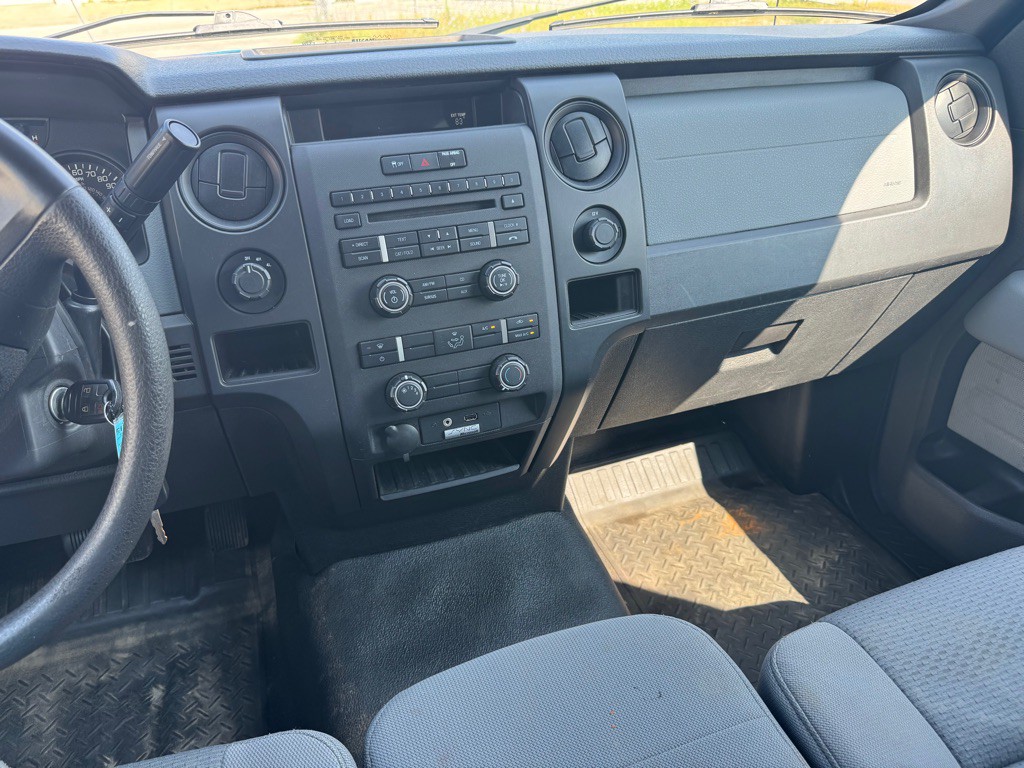 2013 Ford F-150 Image 12