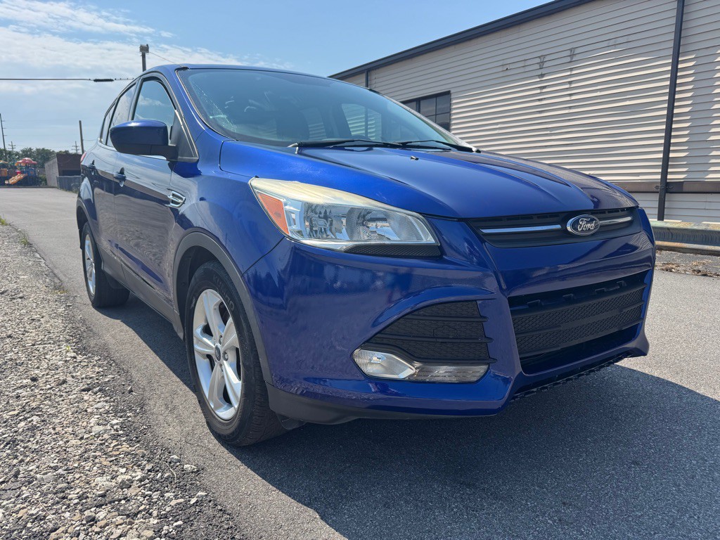 2015 Ford Escape Image 1