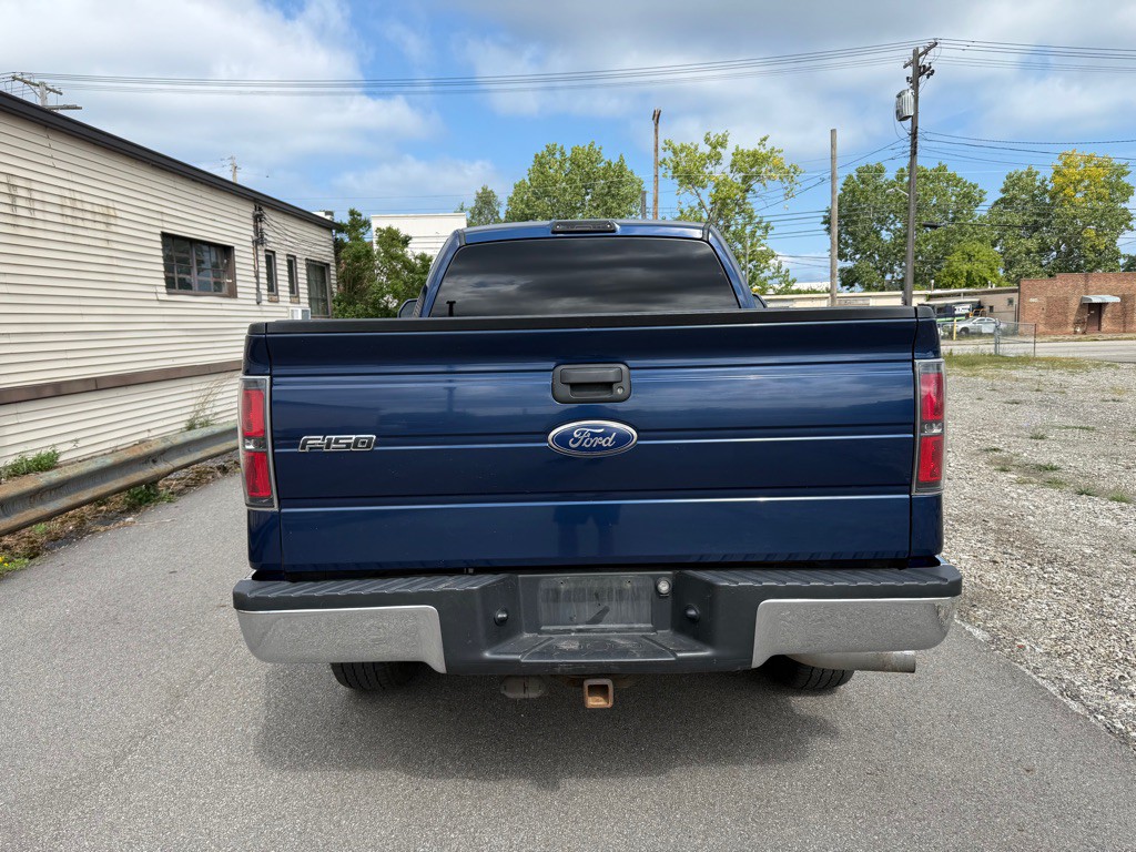 2011 Ford F-150 Image 4