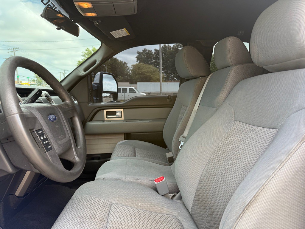2011 Ford F-150 Image 9