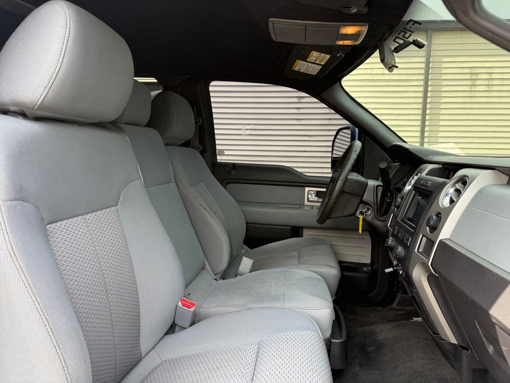 2011 Ford F-150 Image 10