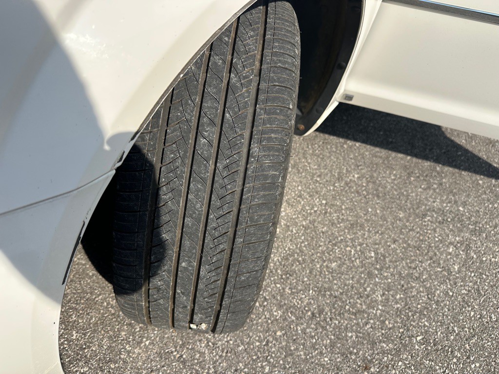 2008 Saturn Aura Image 13