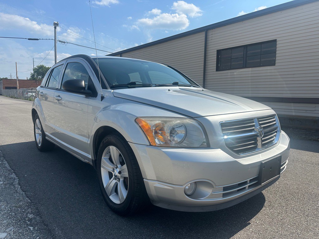 2011 Dodge Caliber Image 1