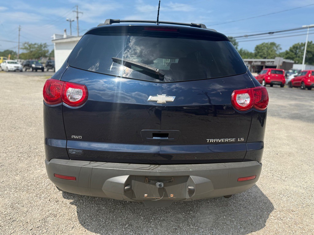 2011 Chevrolet Traverse Image 7