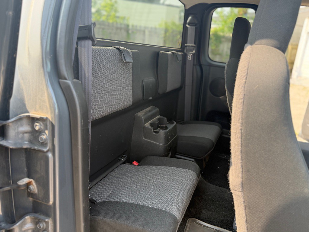 2009 GMC Canyon Image 13