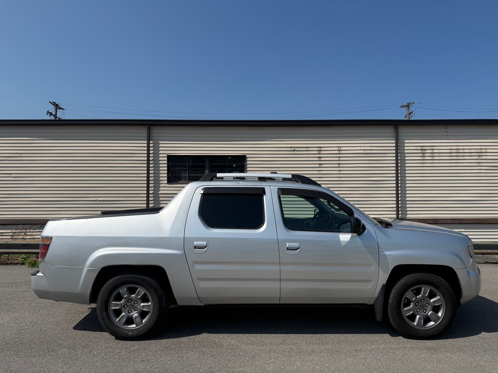 2007 Honda Ridgeline Image 2