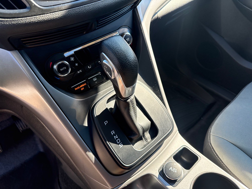 2016 Ford Escape Image 18