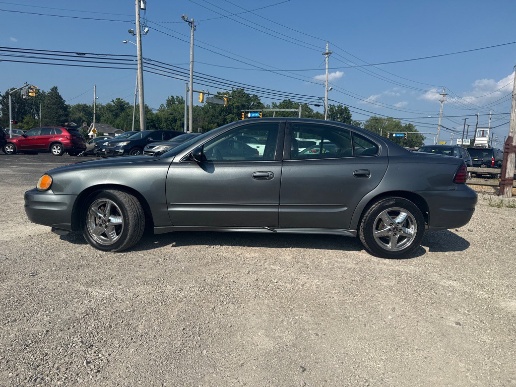 2003 Pontiac Grand Am Image 5