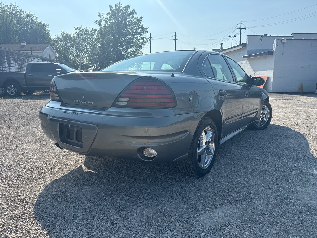 2003 Pontiac Grand Am Image 6