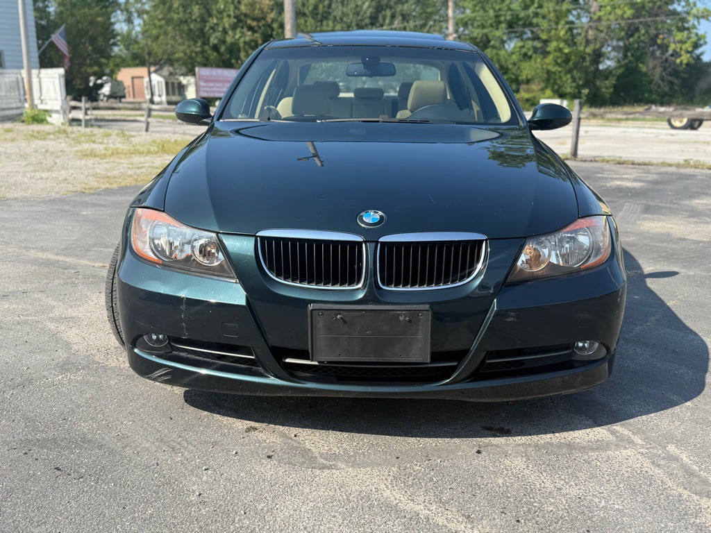 2008 BMW 3 Series Image 2