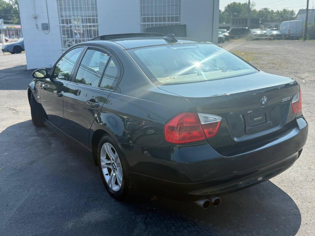 2008 BMW 3 Series Image 8