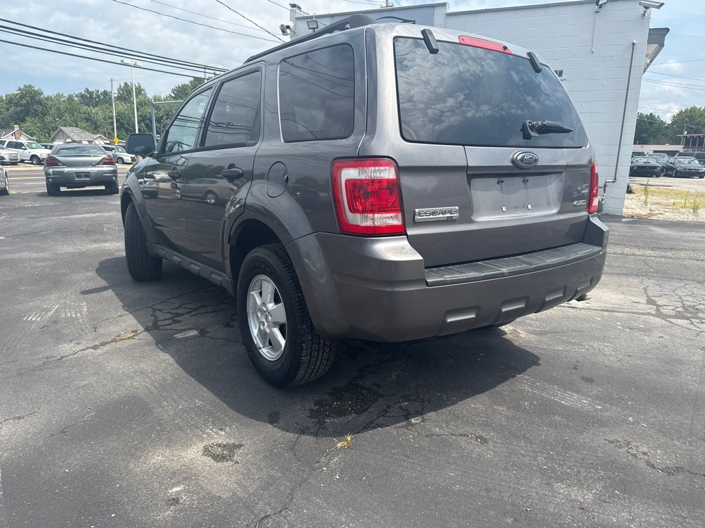 2009 Ford Escape Image 8