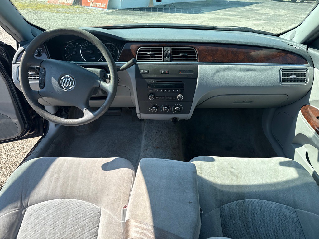2007 Buick Lacrosse Image 9