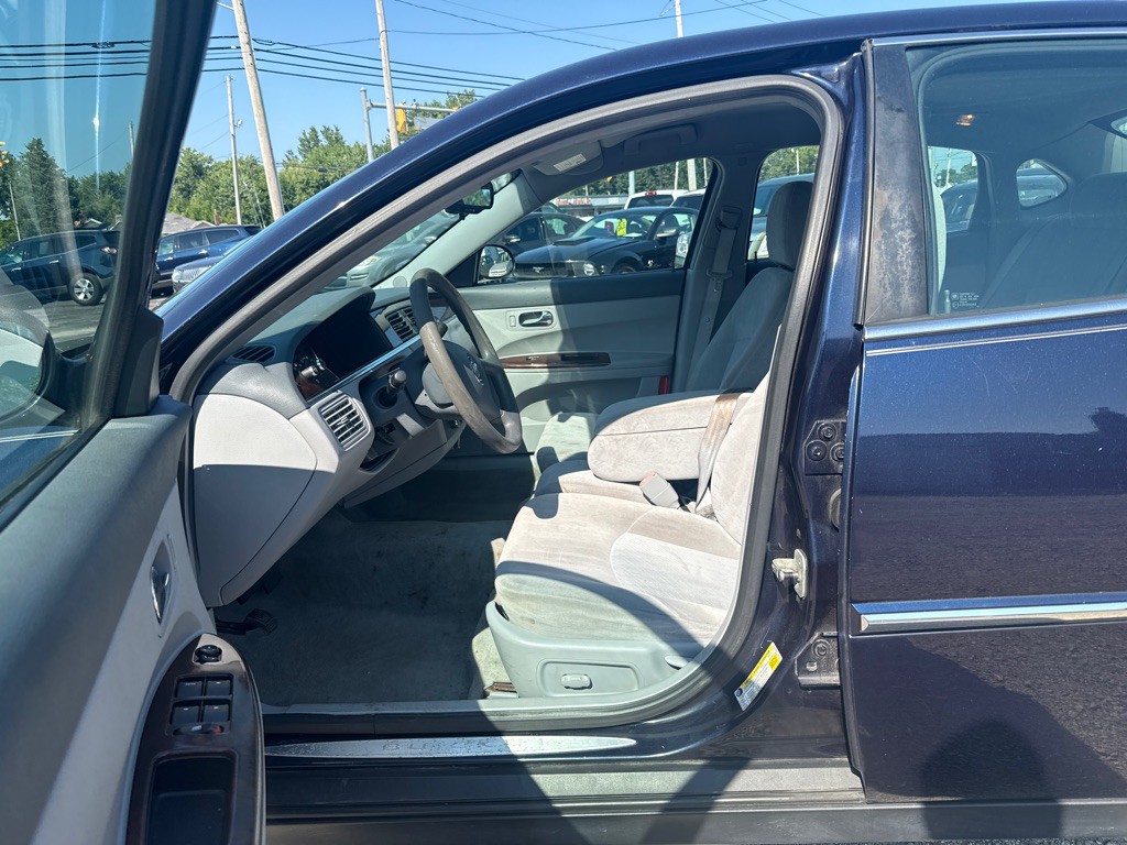 2007 Buick Lacrosse Image 10
