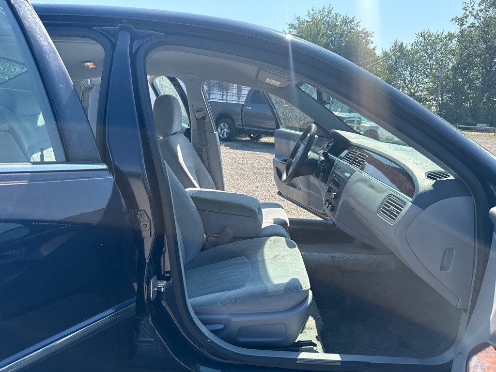 2007 Buick Lacrosse Image 11