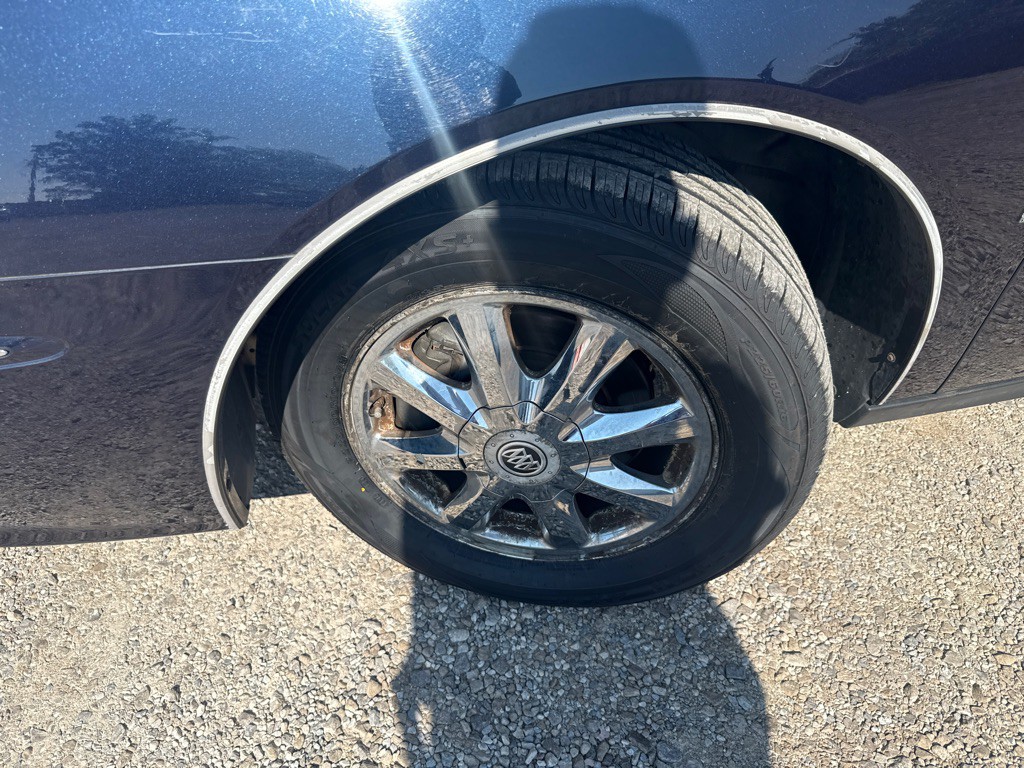 2007 Buick Lacrosse Image 16