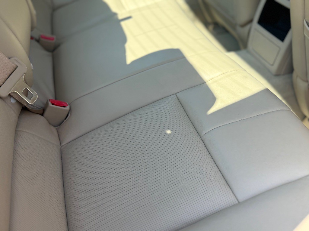2007 Cadillac STS Image 21