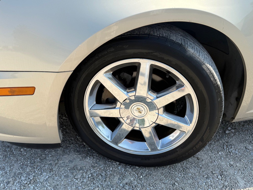 2007 Cadillac STS Image 23