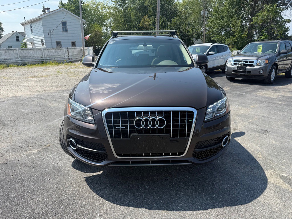2011 Audi Q5 Image 2