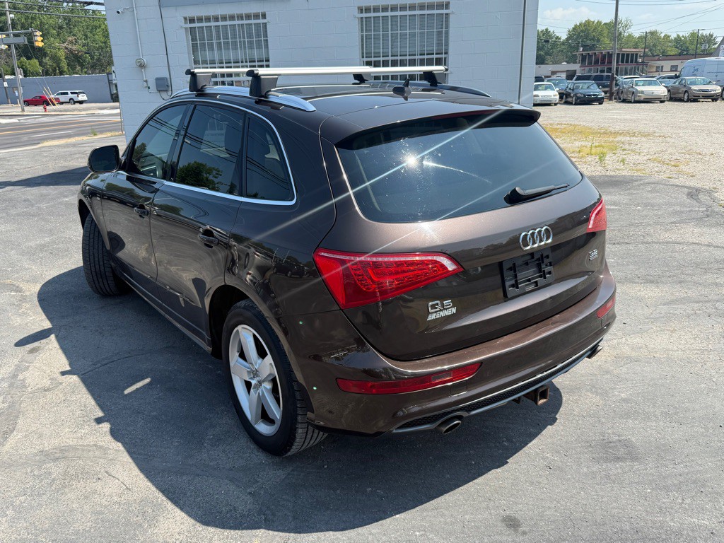 2011 Audi Q5 Image 8