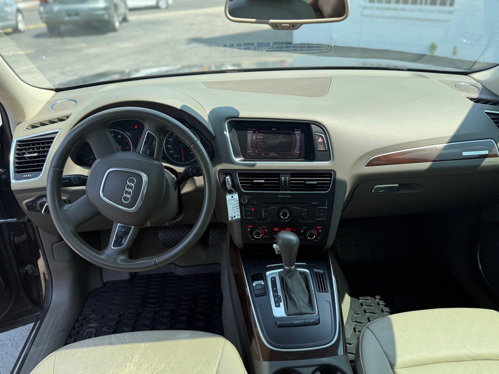 2011 Audi Q5 Image 9