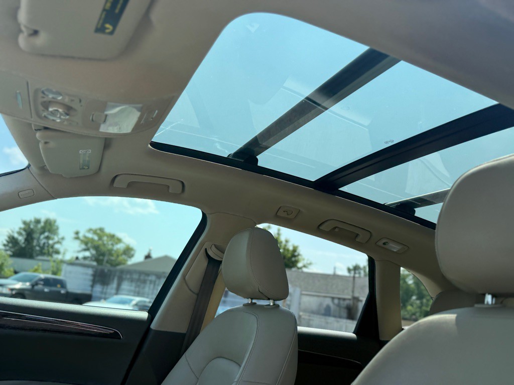 2011 Audi Q5 Image 20
