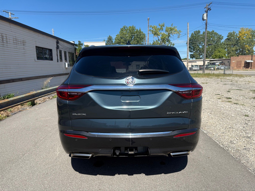 2018 Buick Enclave Image 4