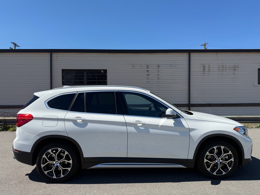 2021 BMW X1 Image 2