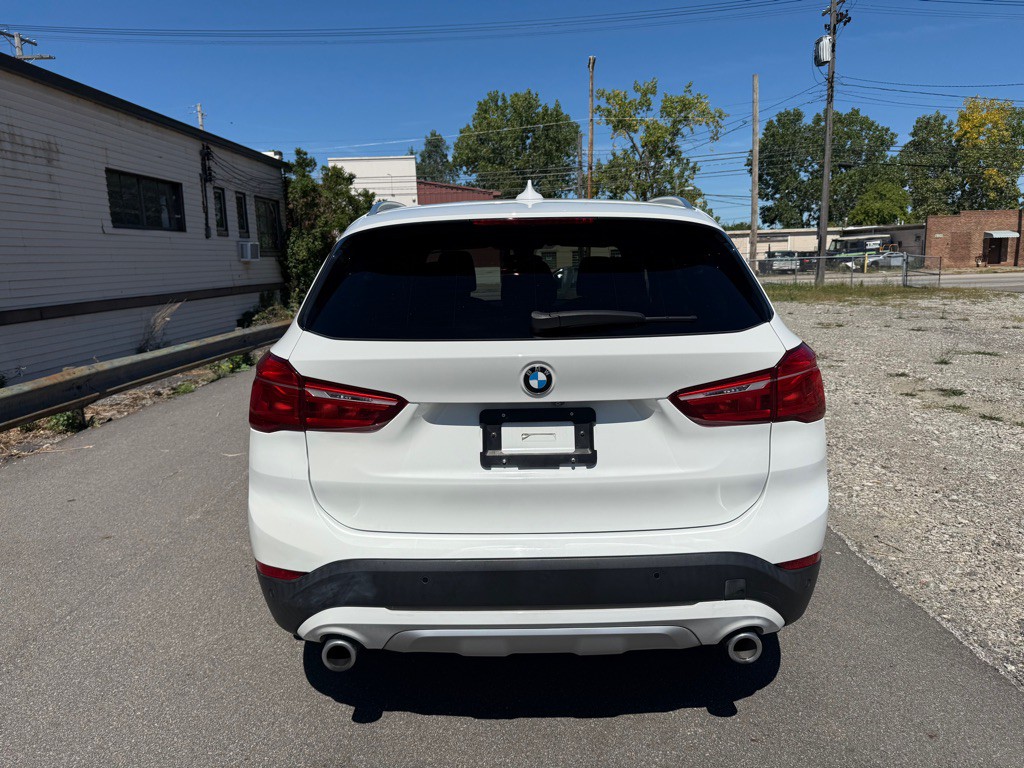 2021 BMW X1 Image 4