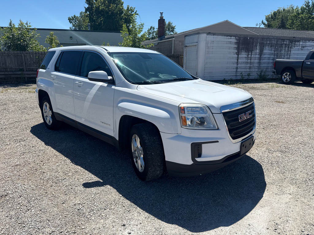 2016 GMC Terrain Image 3