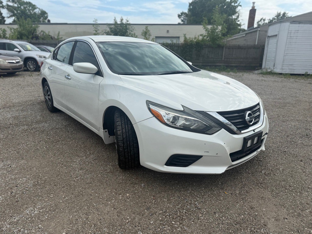 2016 Nissan Altima Image 3
