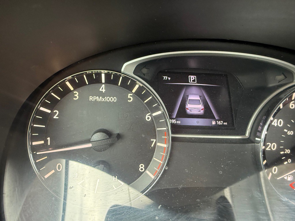 2016 Nissan Altima Image 14