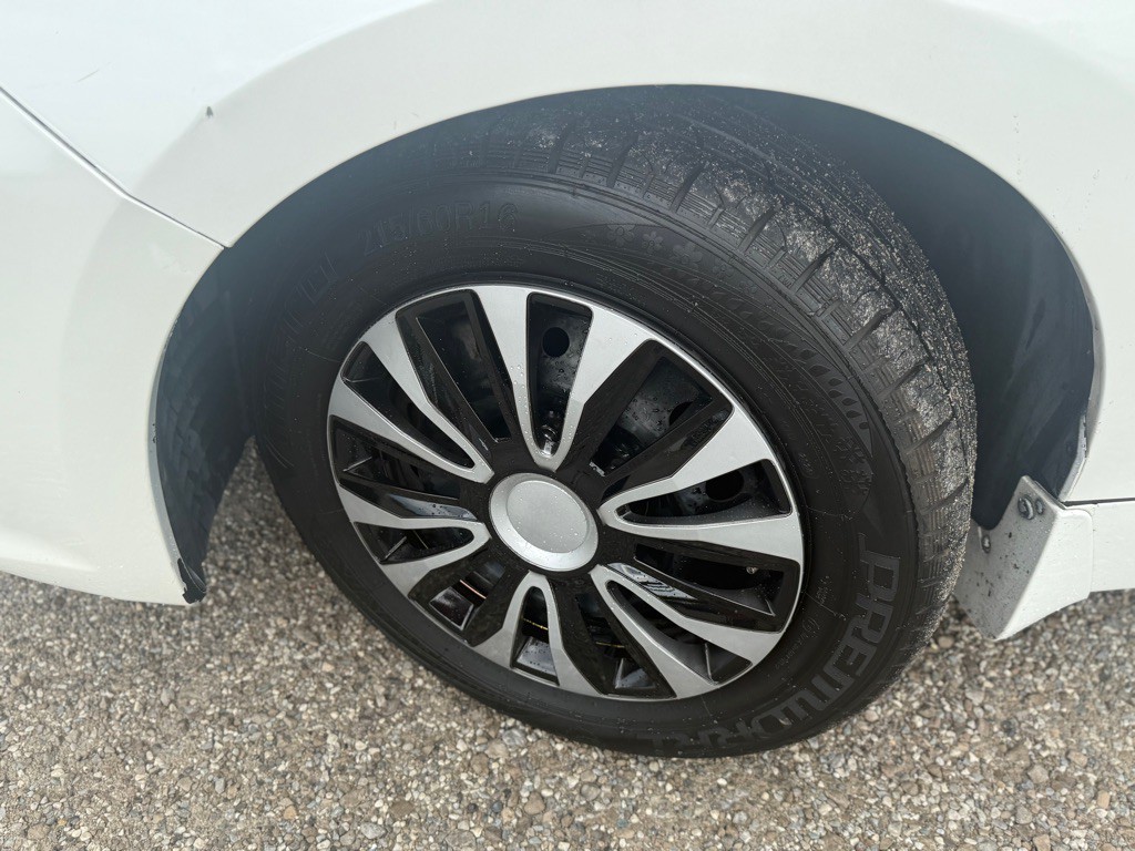 2016 Nissan Altima Image 18