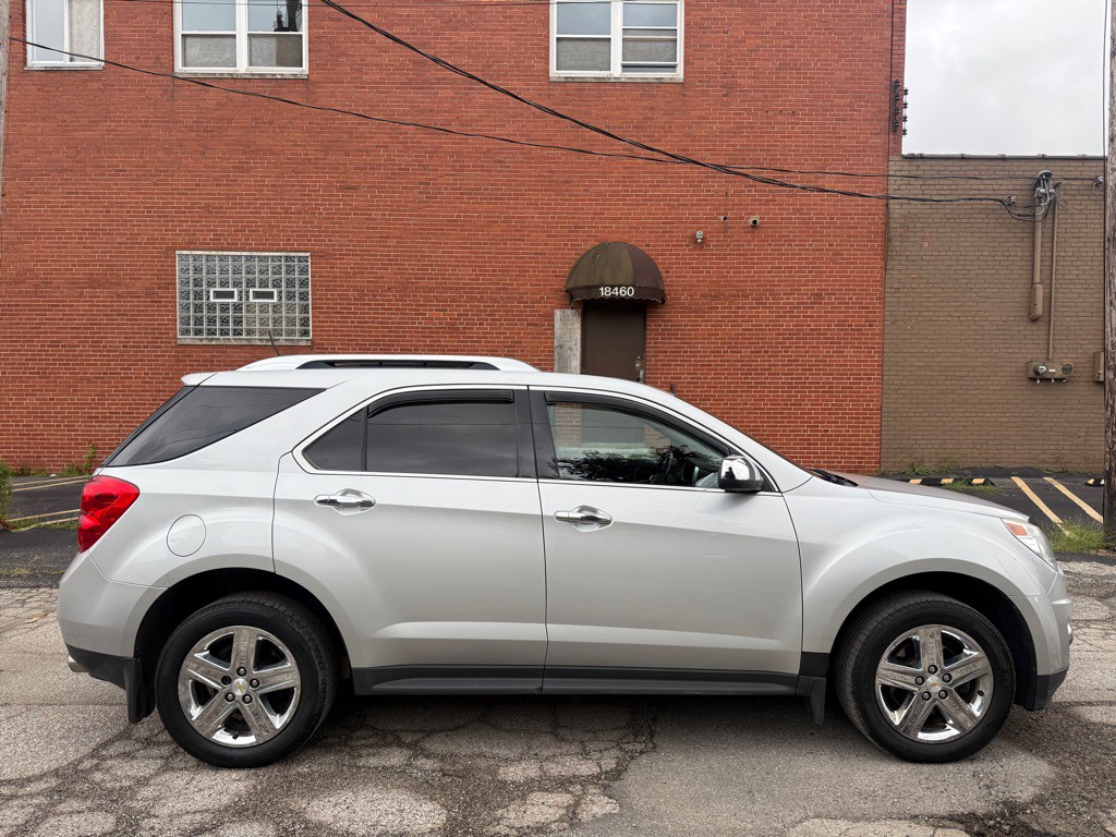 2015 Chevrolet Equinox Image 2