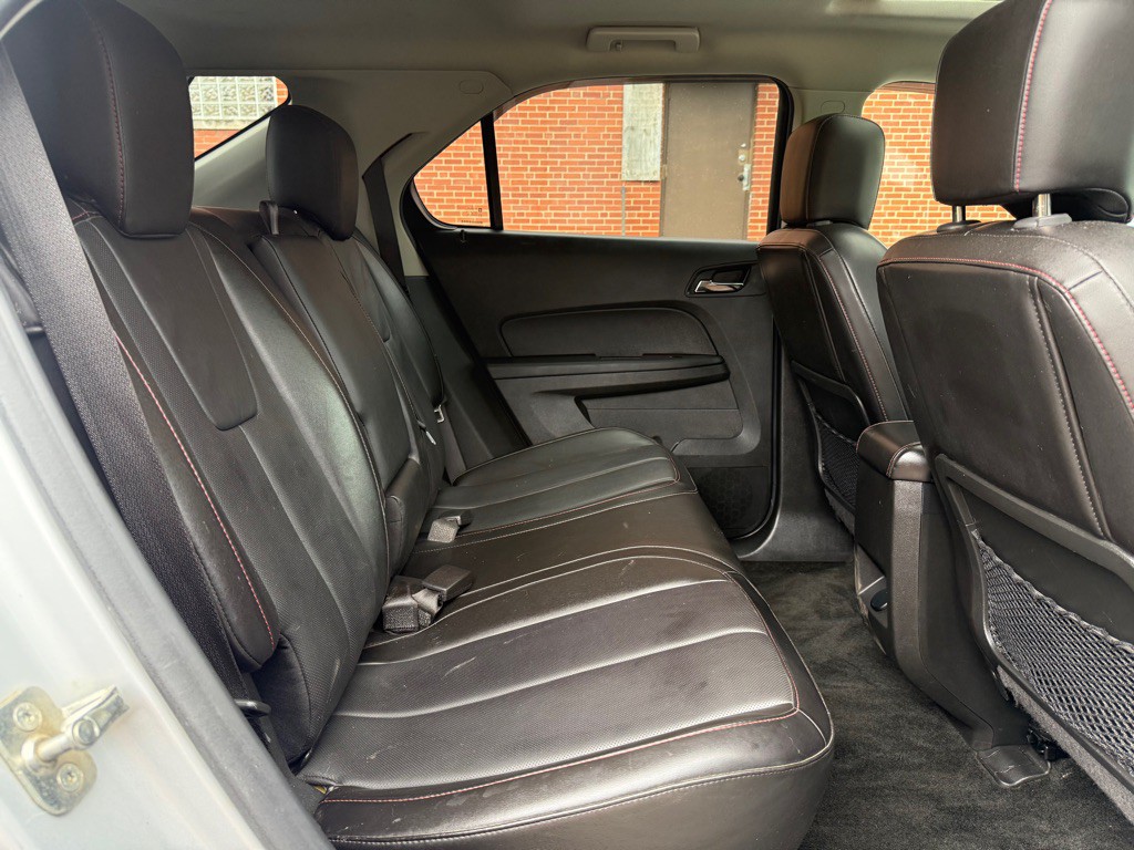 2015 Chevrolet Equinox Image 11