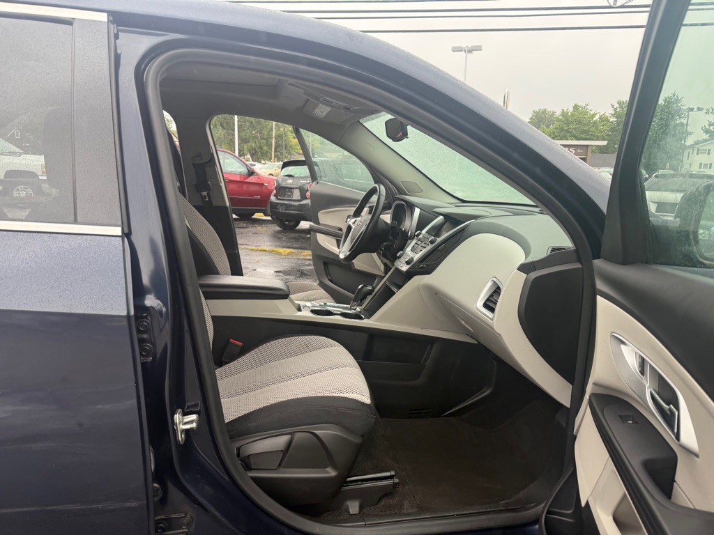 2016 Chevrolet Equinox Image 11